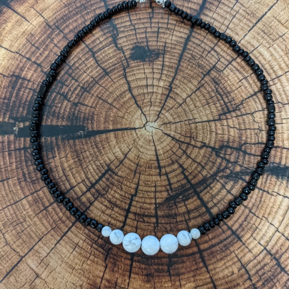 Seed bead choker